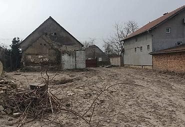 Stara kuca u Kucuri na prodaju Kuca je za restauraciju. Od naboja at lalafo.rs — 3 Stara kuca u Kucuri na prodaju Kuca je za restauraciju. Od naboja — 3