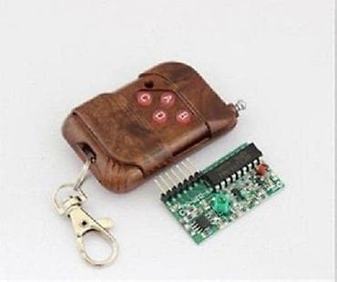 Bežični daljinski upravljač sa RF prijemnikom – 4 kanala Opis: - Set na lalafo.rs Bežični daljinski upravljač sa RF prijemnikom – 4 kanala Opis: - Set