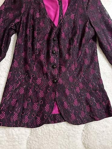 Blazers: Divan potpuno ocuvan Mona sako - blejzer, moze biti i kosulja jer je at lalafo.rs — 7 Blazers: Divan potpuno ocuvan Mona sako - blejzer, moze biti i kosulja jer je — 7