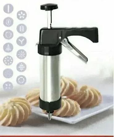 Špric sa 13 šablona - Špric za kolače i torte Savršen alat za na lalafo.rs — 2 Špric sa 13 šablona - Špric za kolače i torte Savršen alat za — 2