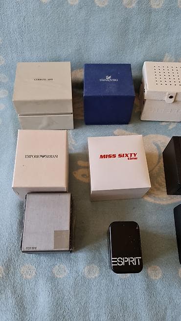 Set originalnih kutija za satove i nakit – razni brendovi Ponuda na lalafo.rs — 10 Set originalnih kutija za satove i nakit – razni brendovi Ponuda — 10