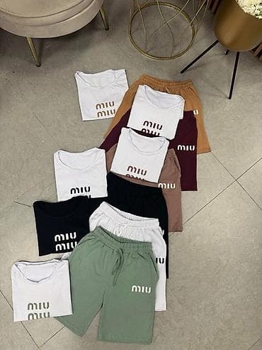 Women's Clothing: 03. L. Akcija
Komplet
1.900 dinara at lalafo.rs — 7 Women's Clothing: 03. L. Akcija
Komplet
1.900 dinara — 7