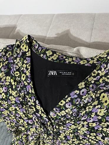 ZARA haljina sa cvetnim printom - Brend: ZARA - Model: kratka/mini na lalafo.rs — 4 ZARA haljina sa cvetnim printom - Brend: ZARA - Model: kratka/mini — 4