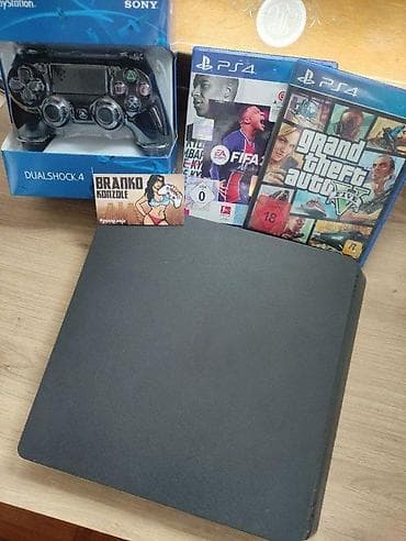 🎮✨ PS4 Slim 1TB + 2 igre (FIFA 21 & GTA V) 📞 Ako vam odgovara na lalafo.rs — 1 🎮✨ PS4 Slim 1TB + 2 igre (FIFA 21 & GTA V) 📞 Ako vam odgovara — 1