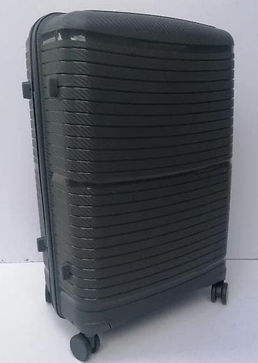 Travel suitcases and bags: Tvrdi kofer na točkićima – velika veličina - Materijal: izdržljiva at lalafo.rs — 8 Travel suitcases and bags: Tvrdi kofer na točkićima – velika veličina - Materijal: izdržljiva — 8