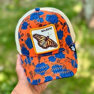 Universal, color - Orange at lalafo.rs Universal, color - Orange