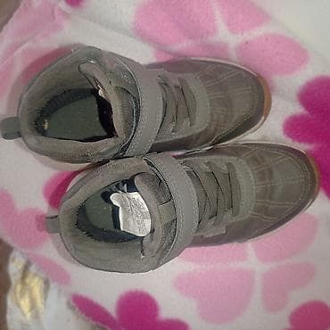 Dečje zimske patike/čizme – Decathlon Quechua - Model: Quechua na lalafo.rs — 2 Dečje zimske patike/čizme – Decathlon Quechua - Model: Quechua — 2