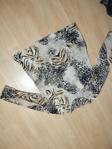 Ženska bluza anima print xl veličina. ima elastina na lalafo.rs — 1 Ženska bluza anima print xl veličina. ima elastina — 1