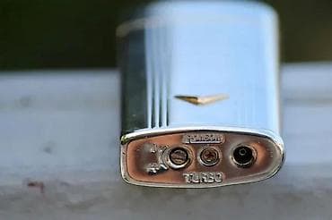 Lighters and accessories: Ronson Turbo upaljač MASIVAN 80gr!. Sjajan komad. Masivan i težak. Cca at lalafo.rs — 6 Lighters and accessories: Ronson Turbo upaljač MASIVAN 80gr!. Sjajan komad. Masivan i težak. Cca — 6