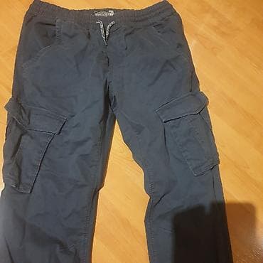 Dečije pantalone malo nosene na lalafo.rs — 2 Dečije pantalone malo nosene — 2