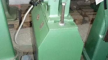 Oštrilica 260. Mašina za oštrenje tračnih testera. Marka na lalafo.rs — 2 Oštrilica 260. Mašina za oštrenje tračnih testera. Marka — 2