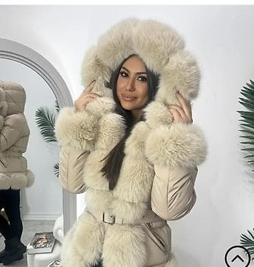 Ženska zimska jakna s krznom – bež/šampanj nijansa - Elegantan kroj na lalafo.rs — 2 Ženska zimska jakna s krznom – bež/šampanj nijansa - Elegantan kroj — 2