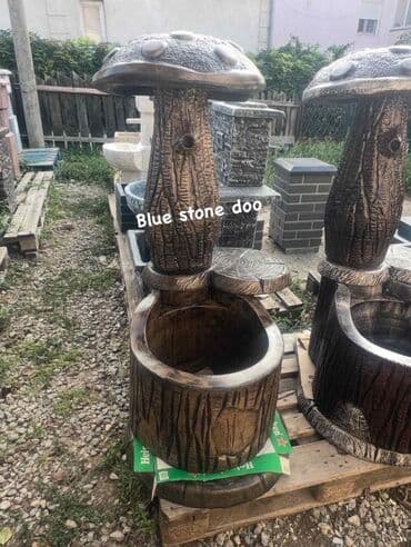 Garden Decor: Dekorativna dvodelna baštenska fontana u obliku pečurke. - Materijal at lalafo.rs — 1 Garden Decor: Dekorativna dvodelna baštenska fontana u obliku pečurke. - Materijal — 1