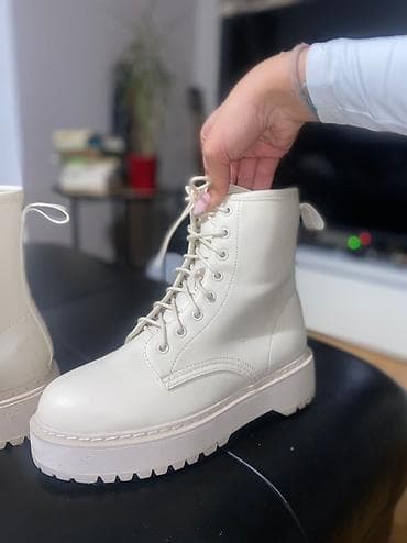 Ženske krem bele čizme sa platformom - Model: gležnjače sa debljim at lalafo.rs — 3 Ženske krem bele čizme sa platformom - Model: gležnjače sa debljim — 3