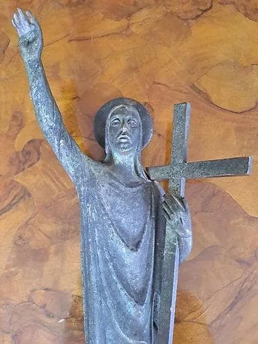 Izuzetne dve zidne, bronzane skulpture Isusa Hrista koji levom rukom na lalafo.rs — 4 Izuzetne dve zidne, bronzane skulpture Isusa Hrista koji levom rukom — 4