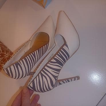 Ženske salonke sa visokom štiklom i zebraste detalje. - Model na lalafo.rs — 5 Ženske salonke sa visokom štiklom i zebraste detalje. - Model — 5