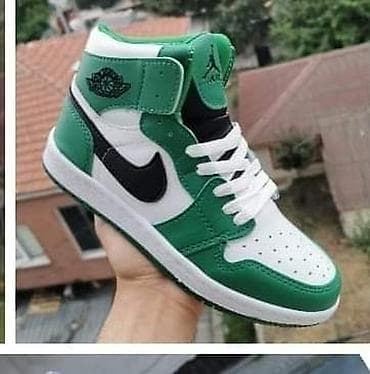 Broj 36-44
Cena 3500 din at lalafo.rs — 1 Broj 36-44
Cena 3500 din — 1