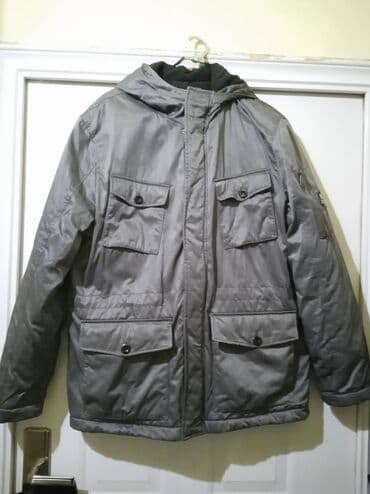Odlicno ocuvana Tom Tailor muška zimska jakna – veličina XL. Dodatne na lalafo.rs Odlicno ocuvana Tom Tailor muška zimska jakna – veličina XL. Dodatne