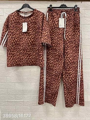 Women's Clothing: 03. L. Komplet
Animal print
3.900 dinara at lalafo.rs — 3 Women's Clothing: 03. L. Komplet
Animal print
3.900 dinara — 3