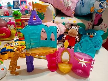 Dvorac filly moj mali poni originsl hasbro kupljeno u dexy co malo na lalafo.rs — 1 Dvorac filly moj mali poni originsl hasbro kupljeno u dexy co malo — 1