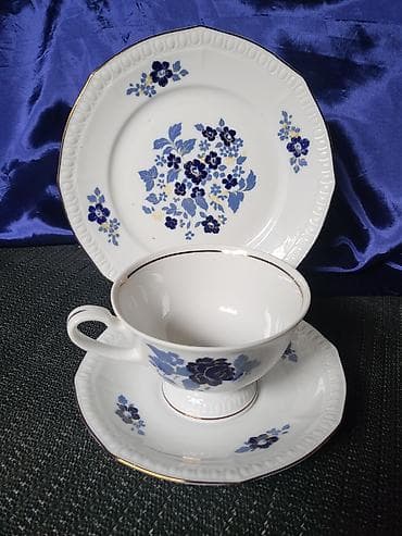 Bicycles: Set Letttin 1970 do 1990g.Nemacka. Set porcelan,pravi kobalt,bez at lalafo.rs — 1 Bicycles: Set Letttin 1970 do 1990g.Nemacka. Set porcelan,pravi kobalt,bez — 1