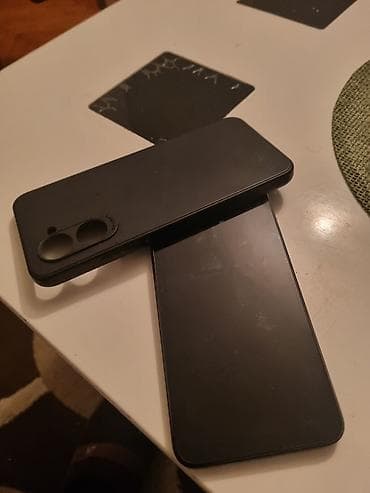 Realme pametni telefon (model RMX3624) - Brend: realme - Model na lalafo.rs — 1 Realme pametni telefon (model RMX3624) - Brend: realme - Model — 1