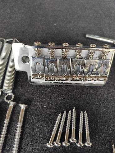 Musical Instruments: CHROME STRAT TREMOLO | Slanje po dogovoru ili lično preuzimanje - at lalafo.rs — 3 Musical Instruments: CHROME STRAT TREMOLO | Slanje po dogovoru ili lično preuzimanje - — 3