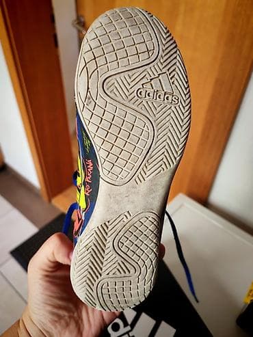 Adidas dečje fudbalske patike za dvoranu (indoor) - Model: Adidas na lalafo.rs — 5 Adidas dečje fudbalske patike za dvoranu (indoor) - Model: Adidas — 5