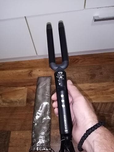 Stajler za kosu REMINGTON je u odlicnom stanju i koristen svega 2 - 3 na lalafo.rs — 3 Stajler za kosu REMINGTON je u odlicnom stanju i koristen svega 2 - 3 — 3