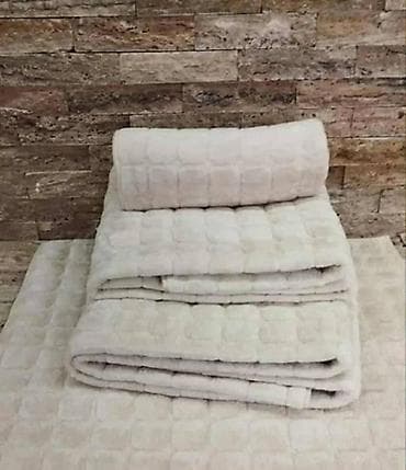 Plišani prekrivači/flekere sa 3D kockastim reljefom - Materijal na lalafo.rs — 1 Plišani prekrivači/flekere sa 3D kockastim reljefom - Materijal — 1