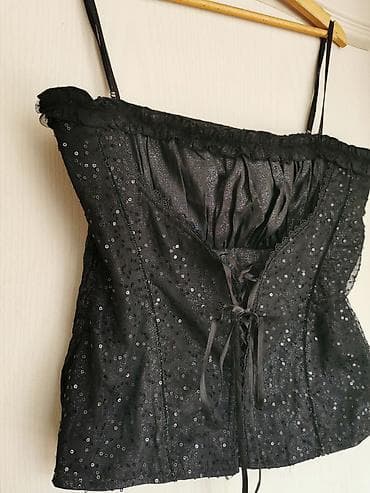 Crni korzet/top sa šljokicama - Boja: crna sa sjajnim sitnim na lalafo.rs — 1 Crni korzet/top sa šljokicama - Boja: crna sa sjajnim sitnim — 1