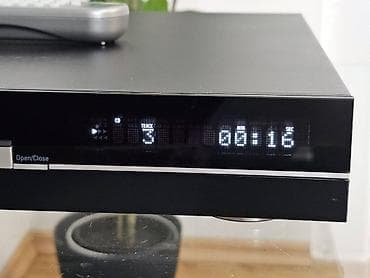 cista koza broj: Harman/Kardon HD 990 – high-end CD/HD audio plejer sa daljinskim na lalafo.rs — 4 cista koza broj: Harman/Kardon HD 990 – high-end CD/HD audio plejer sa daljinskim — 4