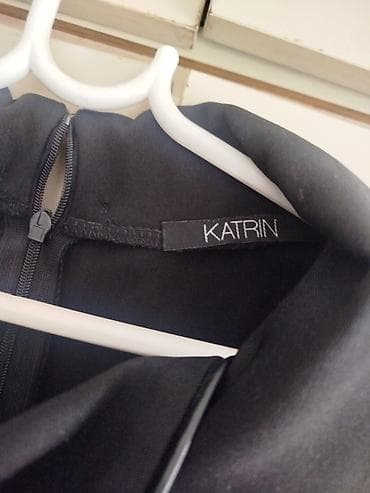 KATRIN haljina, veličina 44, obucena jednom. - Model: midi dužina na lalafo.rs — 3 KATRIN haljina, veličina 44, obucena jednom. - Model: midi dužina — 3