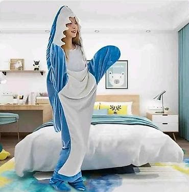 Huggia Ultra Plush Blanket Hoodie – kostim/ćebe ajkula - Toplo, ultra na lalafo.rs — 2 Huggia Ultra Plush Blanket Hoodie – kostim/ćebe ajkula - Toplo, ultra — 2