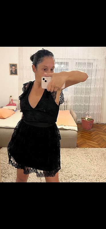 pantalone butiku ali: Potpuno nova haljina sa etiketom, kupljena u italijanskom butiku i na lalafo.rs — 1 pantalone butiku ali: Potpuno nova haljina sa etiketom, kupljena u italijanskom butiku i — 1