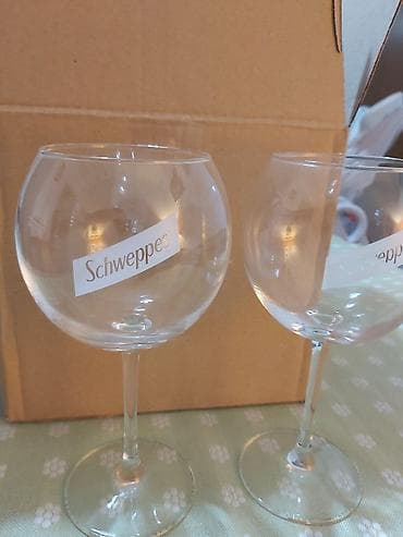 Ironing Boards: Set od 4 čaše za džin-tonik/ koktele – Schweppes brendirane - Tip at lalafo.rs — 2 Ironing Boards: Set od 4 čaše za džin-tonik/ koktele – Schweppes brendirane - Tip — 2