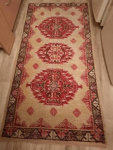 Tepih stazica AKCIJA
Duzina oko 140 cm. Sirina oko 70 cm na lalafo.rs — 6 Tepih stazica AKCIJA
Duzina oko 140 cm. Sirina oko 70 cm — 6