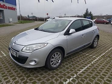 privezak srebro: Renault Mégane III, 5-vrata hečbek, srebrna boja. - Motor: dizel na lalafo.rs — 2 privezak srebro: Renault Mégane III, 5-vrata hečbek, srebrna boja. - Motor: dizel — 2