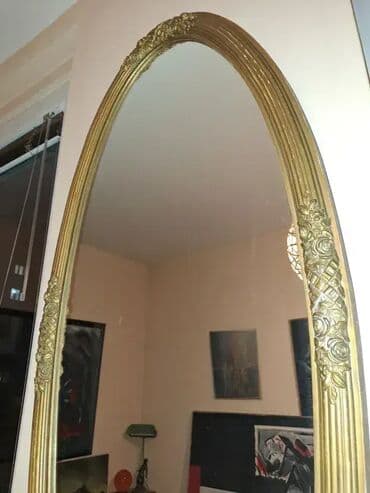 Antique Decor: Staro, drveno ogledalo sa ramom u boji starog zlata. Ogledalo je u at lalafo.rs — 3 Antique Decor: Staro, drveno ogledalo sa ramom u boji starog zlata. Ogledalo je u — 3