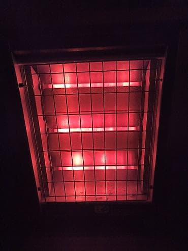 Mala kvarcna peć snage 1200W (3 x 400W) sa termostatom. Potpuno na lalafo.rs — 8 Mala kvarcna peć snage 1200W (3 x 400W) sa termostatom. Potpuno — 8