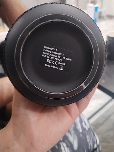 Prodajem Bluetooth zvučnik u odličnom stanju, potpuno ispravan. Zvuk na lalafo.rs — 5 Prodajem Bluetooth zvučnik u odličnom stanju, potpuno ispravan. Zvuk — 5