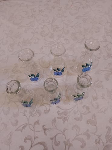 kom sa etiketom: Set od šest čokanjčića za rakiju/likere – 6 kom - Materijal: providno at lalafo.rs — 2 kom sa etiketom: Set od šest čokanjčića za rakiju/likere – 6 kom - Materijal: providno — 2