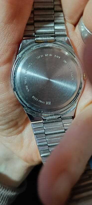 Lorus muški kvarcni ručni sat, dvojnog tona (srebro/zlato). - Kućište na lalafo.rs — 2 Lorus muški kvarcni ručni sat, dvojnog tona (srebro/zlato). - Kućište — 2