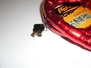 Bike accessories: Sigurnosna sajla/brava za bicikl – crvena - Tip: kablovska brava sa at lalafo.rs — 4 Bike accessories: Sigurnosna sajla/brava za bicikl – crvena - Tip: kablovska brava sa — 4