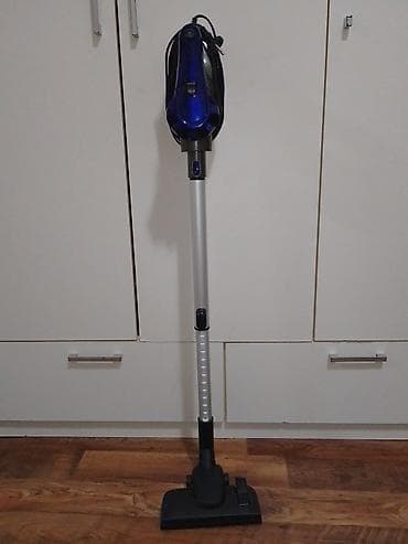 kom sa etiketom: Usisivač štapni (žičani) sa posudom za prašinu - Tip: štapni usisivač at lalafo.rs — 4 kom sa etiketom: Usisivač štapni (žičani) sa posudom za prašinu - Tip: štapni usisivač — 4