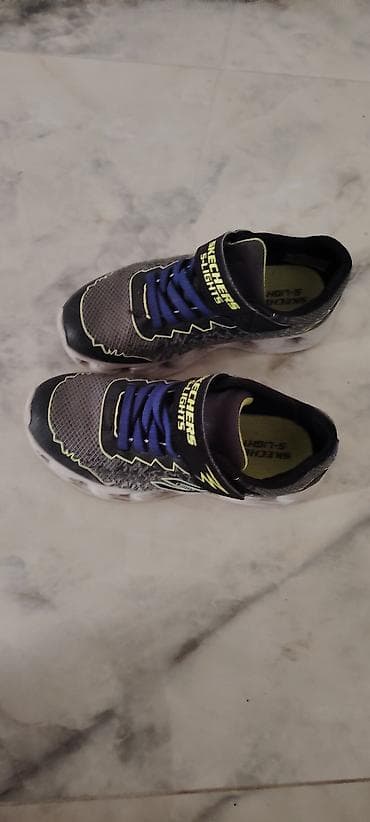 Skechers S-Lights dečje patike - Model: Skechers S-Lights sa na lalafo.rs — 2 Skechers S-Lights dečje patike - Model: Skechers S-Lights sa — 2