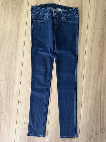 H&M Ženske farmerke – tamno plavi džins, skinny kroj - Klasican na lalafo.rs H&M Ženske farmerke – tamno plavi džins, skinny kroj - Klasican
