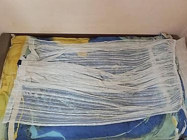 Na prodaju zavesa za 1 prozor.
Dimenzije: 175x81cm
Cena 500 din na lalafo.rs — 1 Na prodaju zavesa za 1 prozor.
Dimenzije: 175x81cm
Cena 500 din — 1