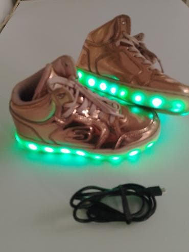 Svetleće patike – visoki model, metalik zlatno/rose-gold završna na lalafo.rs — 1 Svetleće patike – visoki model, metalik zlatno/rose-gold završna — 1