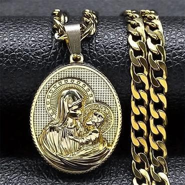 02. Ogrlica i privezak 2300✅✅ na lalafo.rs 02. Ogrlica i privezak 2300✅✅